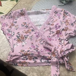 Floral pink top